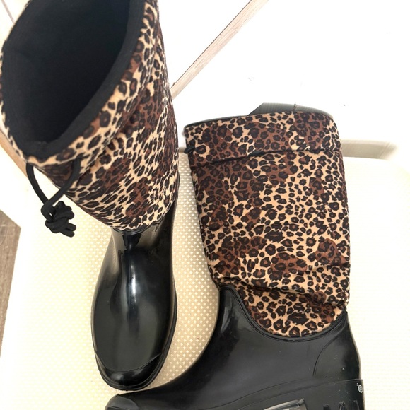 Corkys Black and Leopard Print Rain Boots - Picture 3 of 8